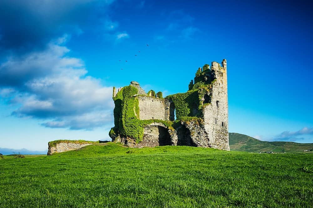 Ballycarbery Castle