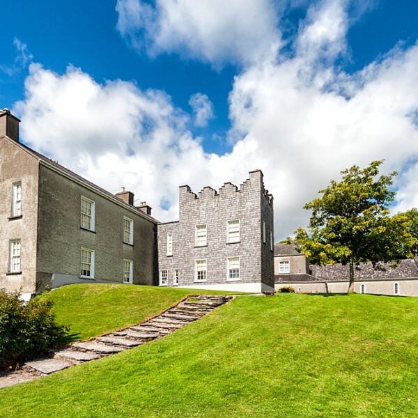 Derrynane House