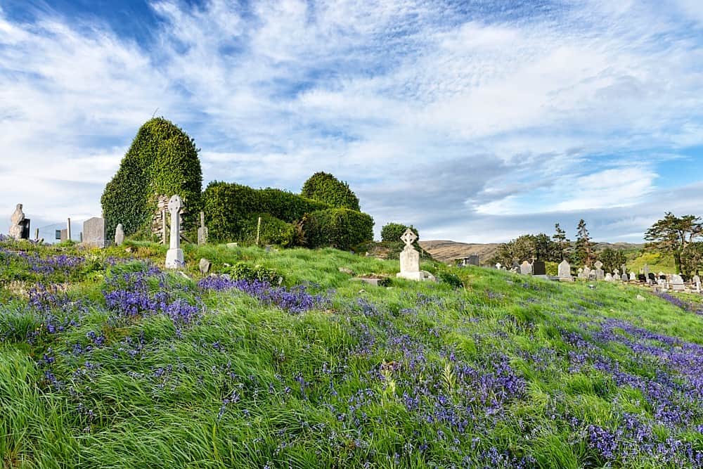 Kilmakilloge Church und Graveyard