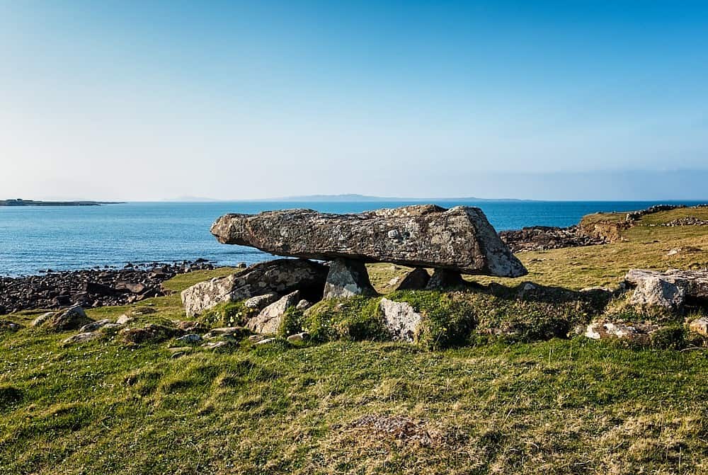 Knockbrack Court Tomb